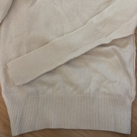 AQUA Cashmere cream/off white turtleneck sweater SZ XS - Picture 4 of 5